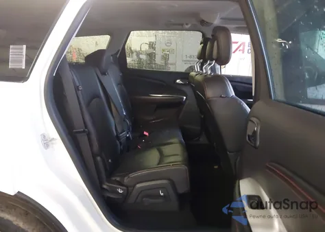 2015 Dodge Journey R/T z USA, uszkodzony, nr VIN 3C4PDDEG1FT721214